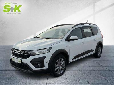 Usata Dacia Jogger Expression 110 CV (80 kW) 2023 Bianco Monovolume