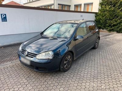 VW Golf V