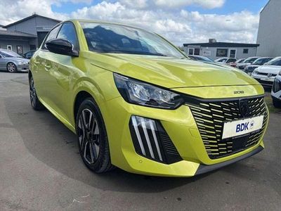 Gebraucht Peugeot 208 Allure 101 PS (74 kW) 2025 Aguedagelb metalliclackierung Kleinwagen