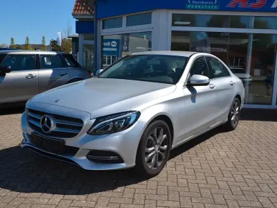 Usata Mercedes C180 Avantgarde 116 CV (85 kW) 2015 Argento Berlina
