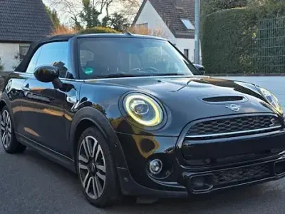 Usata Mini Cooper S Cabriolet Essential 178 CV (130 kW) 2021 Nero Cabrio