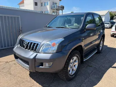 Gebraucht Toyota Land Cruiser 163 PS (119 kW) 2004 Grau SUV