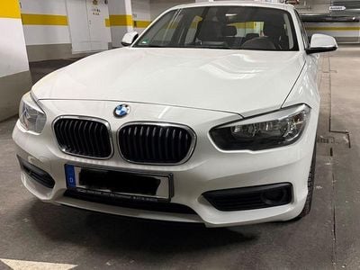 Gebraucht BMW 116 109 PS (80 kW) 2016 Weiß Kleinwagen