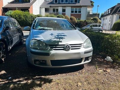 VW Golf V