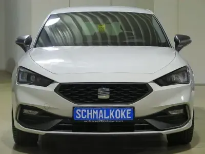 Gebraucht Seat Leon FR 204 PS (150 kW) 2022 Weiß Limousine