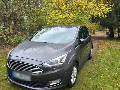 Silber Gebraucht 2016 Ford C-MAX Titanium Van / Kleinbus | 12.250 € (Fairer Preis)