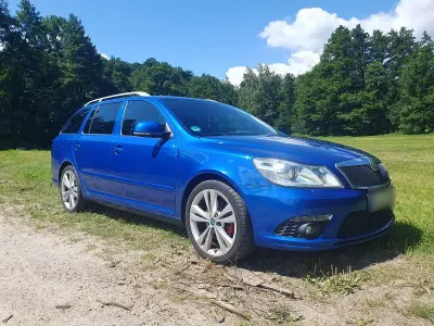 Gebraucht Skoda Octavia RS 170 PS (125 kW) 2011 Blau Kombi