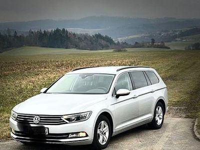 Gebraucht VW Passat 150 PS (110 kW) 2017 Silber Kombi
