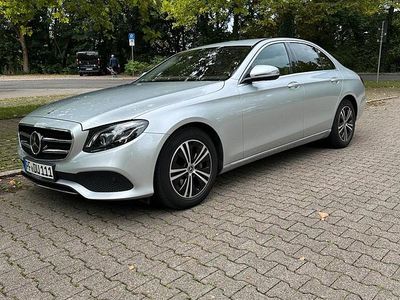 Mercedes E220