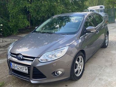 Gebraucht Ford Focus Trend 140 PS (102 kW) 2011 Beige Limousine
