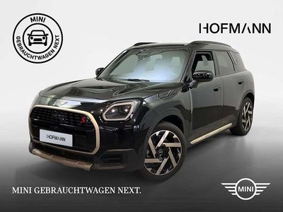 Midnight black metallic Gebraucht 2024 Mini Countryman Favoured SUV | 43.905 € (Fairer Preis)