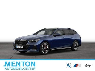Second-hand BMW 550e M Sport 489 CP (359 kW) 2025 Albastru Break