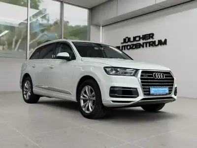 Używany Audi Q7 Sport 333 KM (244 kW) 2017 Biały SUV