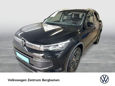 Gebraucht VW Tiguan Life 204 PS (150 kW) 2025 Schwarz SUV