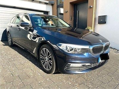Blau Gebraucht 2018 BMW 520 Kombi | 16.200 € (Guter Preis)