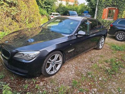 BMW 730