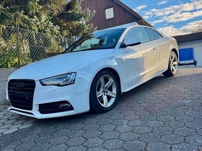 Gebraucht Audi A5 Sport 190 PS (139 kW) 2015 Weiß Coupé