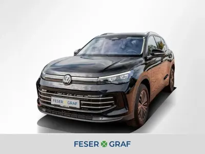 Gebraucht VW Tiguan Elegance 193 PS (141 kW) 2024 Deep black perleffekt SUV