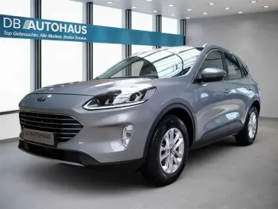 Second-hand Ford Kuga Titanium 150 CP (110 kW) 2022 Argintiu SUV