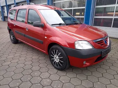 Gebraucht Dacia Logan MCV Lauréate 105 PS (77 kW) 2008 Rot Kombi