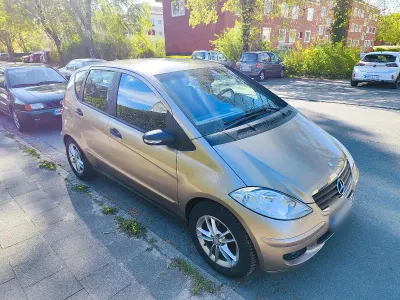 Brugt Mercedes A150 2007 Guld Hatchback