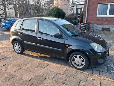 Schwarz Gebraucht 2007 Ford Fiesta Kleinwagen | 300 € (Superpreis)