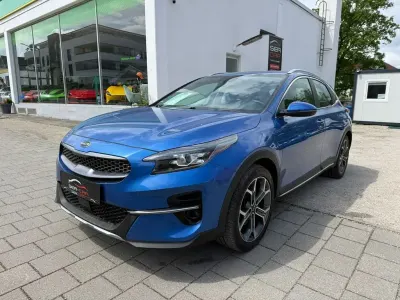 Używany Kia XCeed Spirit 136 KM (100 kW) 2020 Niebieski SUV