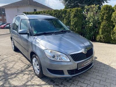 Gebraucht Skoda Roomster Family 69 PS (50 kW) 2010 Grau Van / Kleinbus