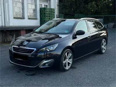 Gebraucht Peugeot 308 Allure 150 PS (110 kW) 2014 Blau Kombi