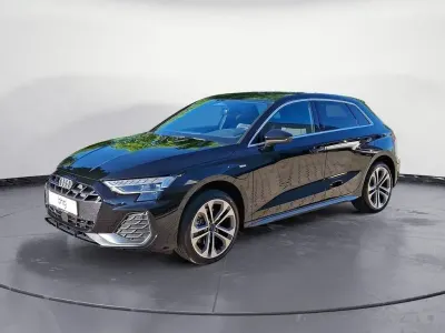 Nouă Audi A3 Sportback e-tron S-Line 204 CP (150 kW) 2026 Negru Hatchback