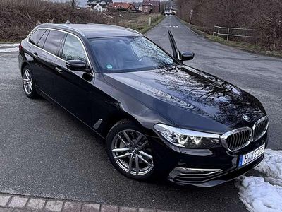Gebraucht BMW 530 Luxury Line 265 PS (194 kW) 2017 Schwarz Kombi