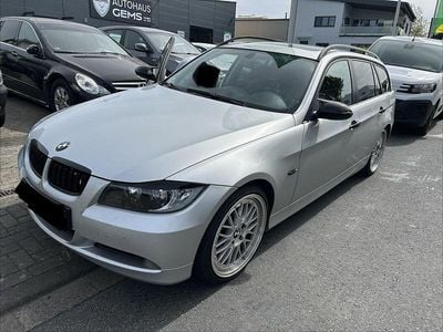 Usado BMW 320 Sport Line 150 HP (110 kW) 2006 Prateado Carrinha
