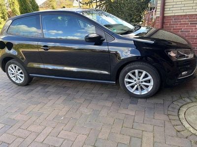 Gebraucht VW Polo LOUNGE 90 PS (66 kW) 2016 Schwarz Kleinwagen