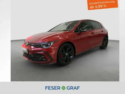 Second-hand VW Golf VIII GTI 245 CP (180 kW) 2024 Roșu Berlinǎ