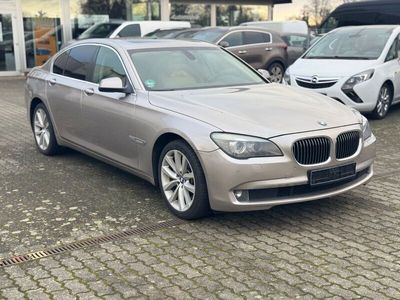 BMW 730