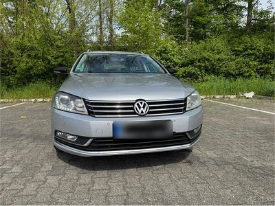 Gebraucht VW Passat 140 PS (102 kW) 2014 Silber Kombi