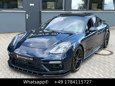 Gebraucht Porsche Panamera Turbo 549 PS (403 kW) 2017 Blau Kleinwagen
