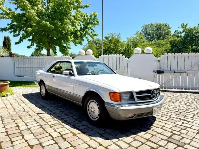 Używany Mercedes 560 242 KM (177 kW) 1989 Biały Coupe