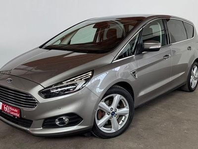 Gebraucht Ford S-MAX Titanium 179 PS (131 kW) 2016 Grau Van / Kleinbus