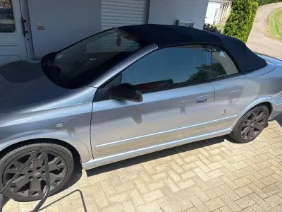 Gebraucht Opel Astra Cabriolet 125 PS (91 kW) 2001 Grau Cabrio