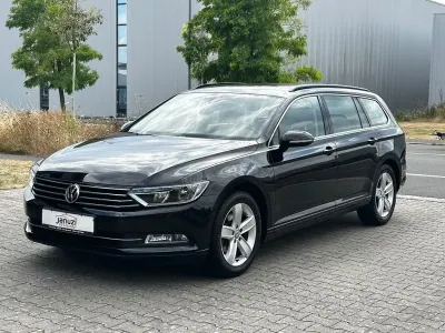 Gebraucht VW Passat Comfortline 150 PS (110 kW) 2019 Schwarz Kombi