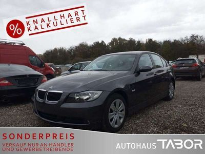 gebraucht BMW 320 i Lim Navi PDC GRA Klimaautomatik