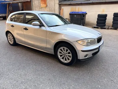 Używany BMW 116 116 KM (85 kW) 2004 Srebrny Hatchback