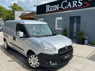 Gebraucht Fiat Doblò 90 PS (66 kW) 2014 Silber Van / Kleinbus