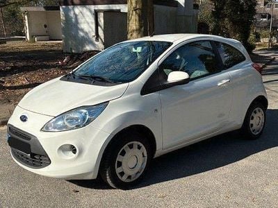 Gebraucht Ford Ka Trend 69 PS (50 kW) 2013 Weiß Kleinwagen