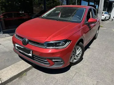 Używany VW Polo Style 95 KM (69 kW) 2022 Czerwony Hatchback