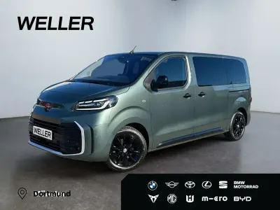 Usata Toyota Proace Verso Lounge 177 CV (130 kW) 2025 Verde Station wagon