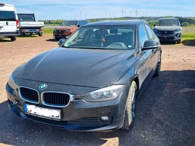 Usata BMW 318 143 CV (105 kW) 2013 Nero Berlina