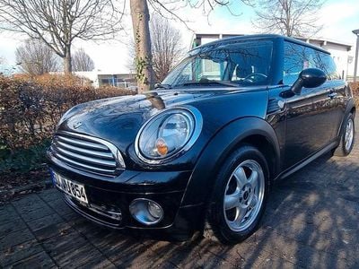 Schwarz Gebraucht 2009 Mini Cooper Kleinwagen | 5.100 € (Fairer Preis)