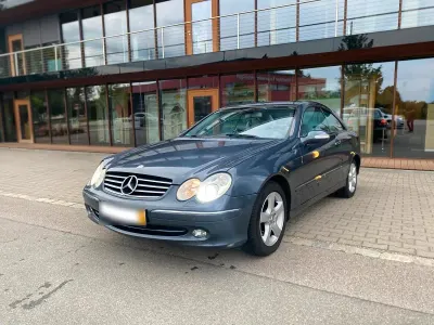 Gebraucht Mercedes CLK240 170 PS (125 kW) 2004 Blau Coupé
